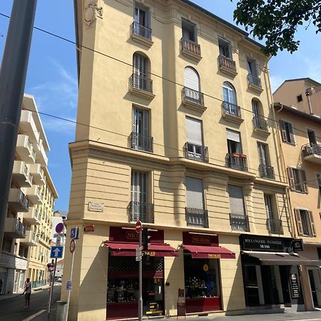 Spacieux Appartement Climatise Centre Nizza Exterior foto